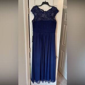 Mother of the Bride/Groom Dress